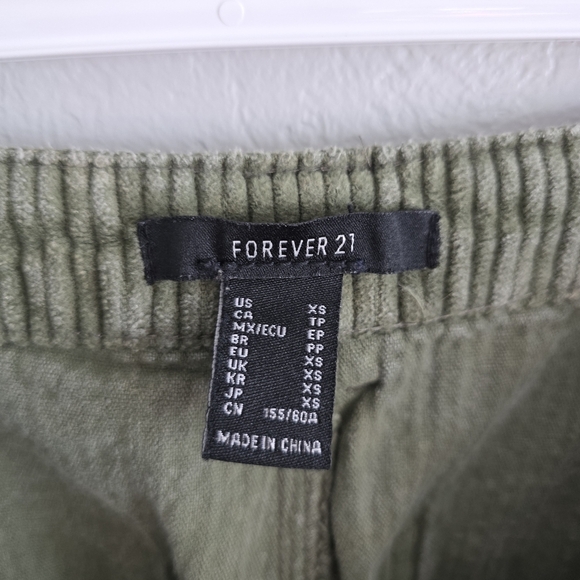 Forever 21 Juniors Wale Cargo Wide Leg Olive Green Corduroy Pants Grunge Sz XS - Picture 7 of 8